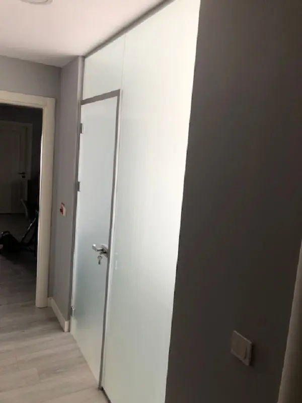 Ekoline Sistem Rondo Kapılı Cam Bölme