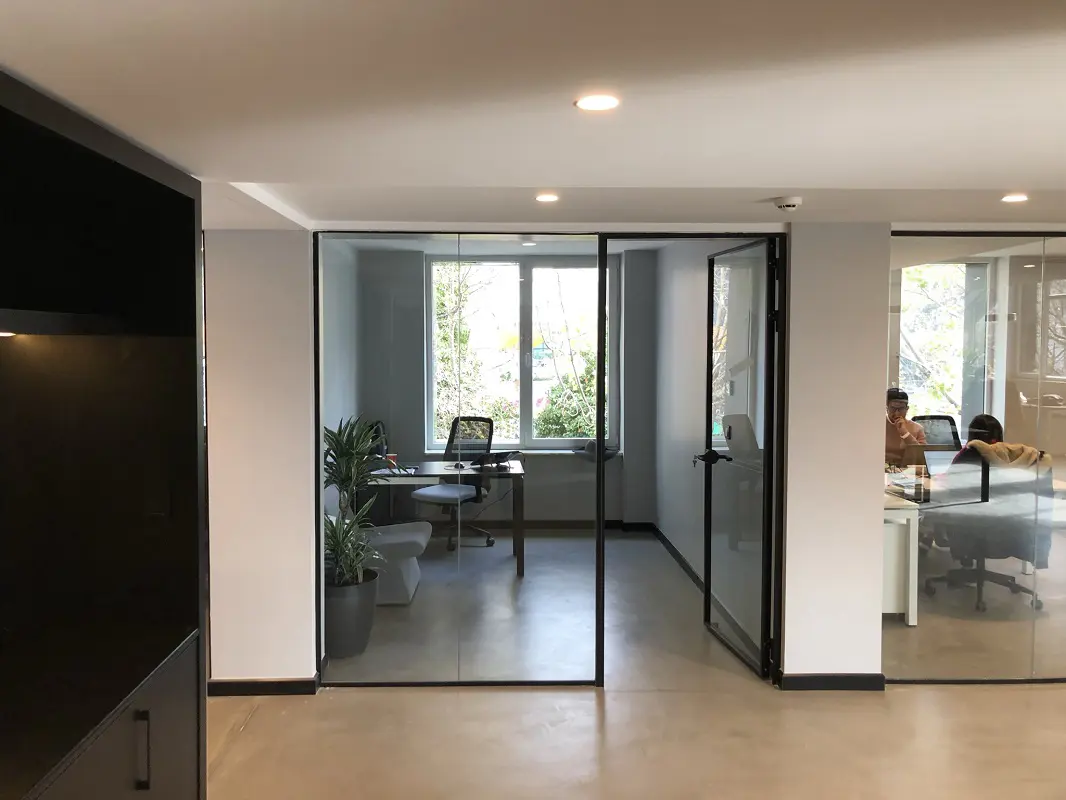 Ekoline Sistem Hoppe Kapılı Cam Bölme