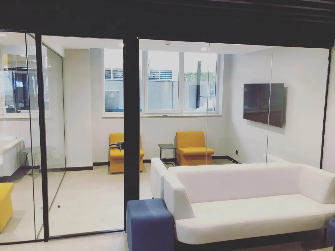 Ekoline Sistem Hoppe Kapılı Cam Bölme