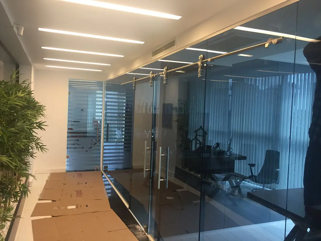 Manet Sistem Cam Bölme