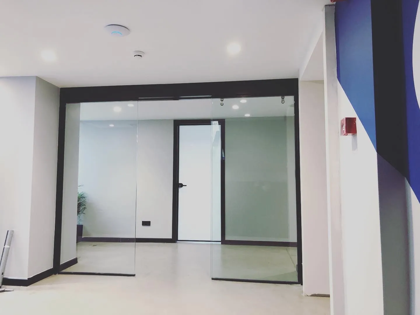 Fotoselli Cam Detay Kapı